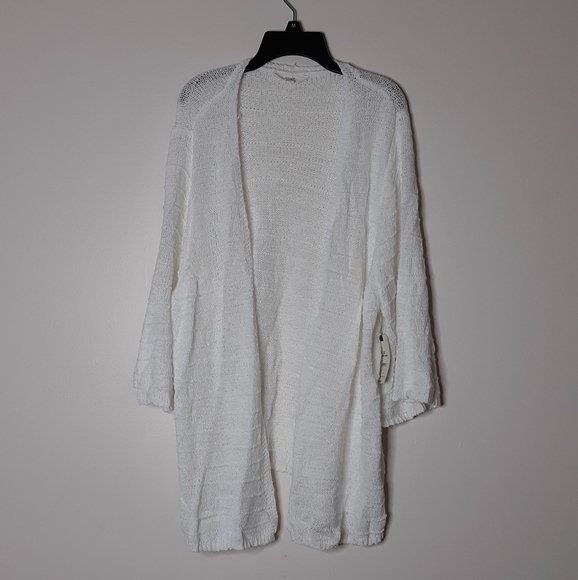 plus white cardigan
